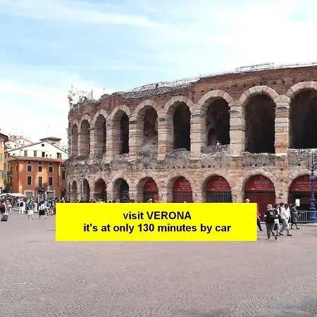 Cristallo Sea View Appartement *