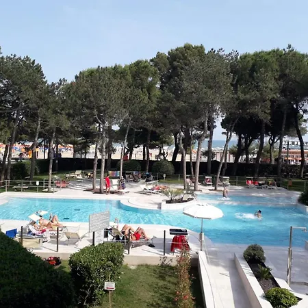 Cristallo Sea View Apartamento